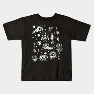 Full Of Secrets Witchy Goth Punk Shirt Kids T-Shirt